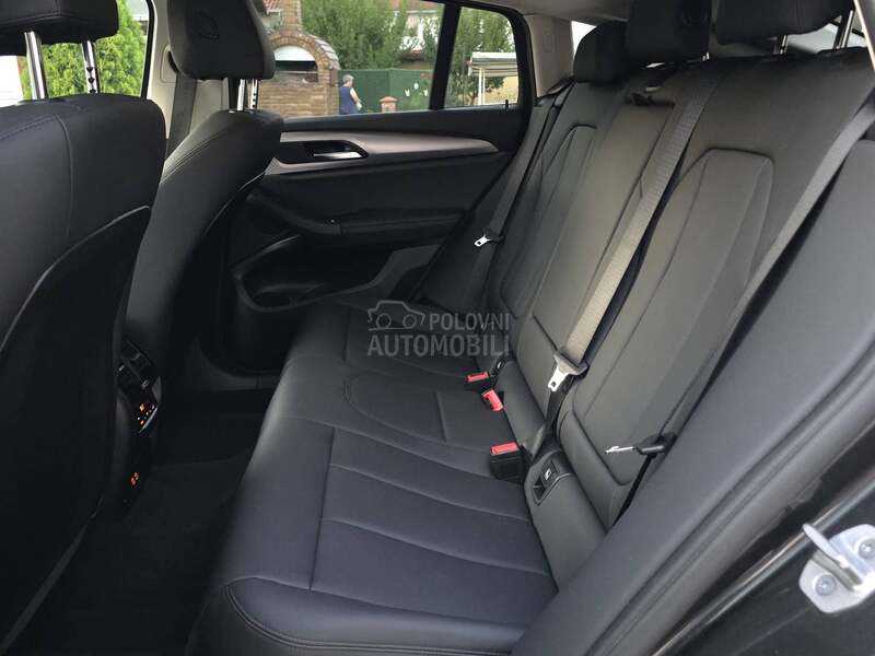BMW X4 X-DRIVE HYBRID