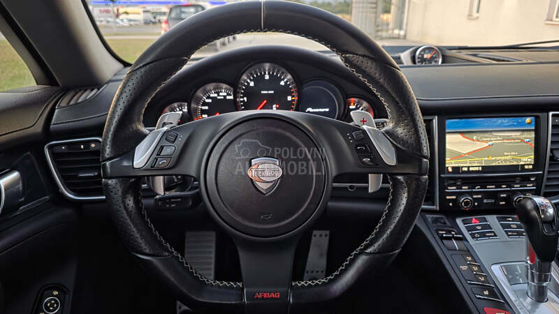 Porsche Panamera 3.0 TechArt CH