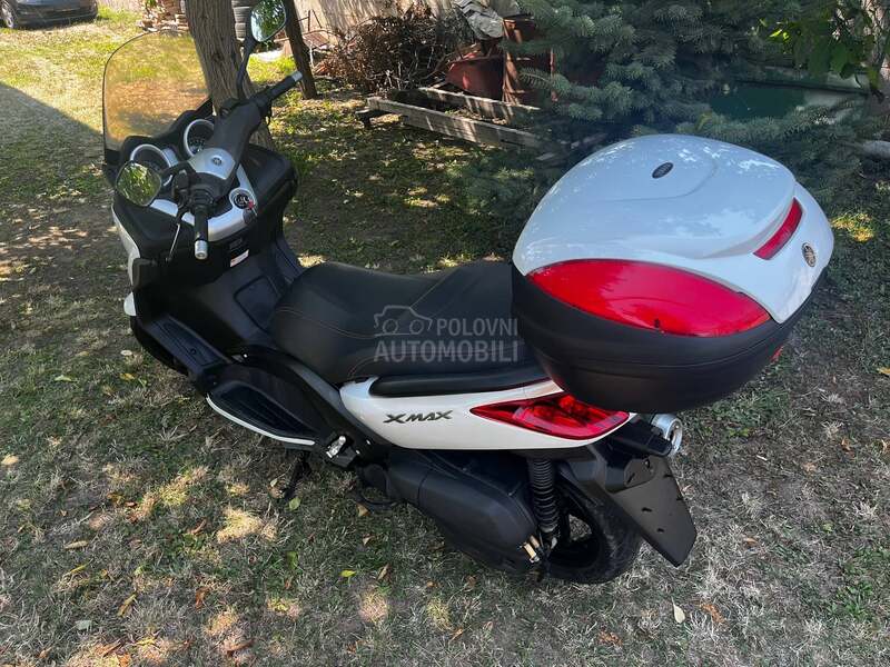 Yamaha X max 125