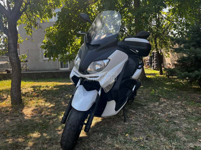 Yamaha X max 125