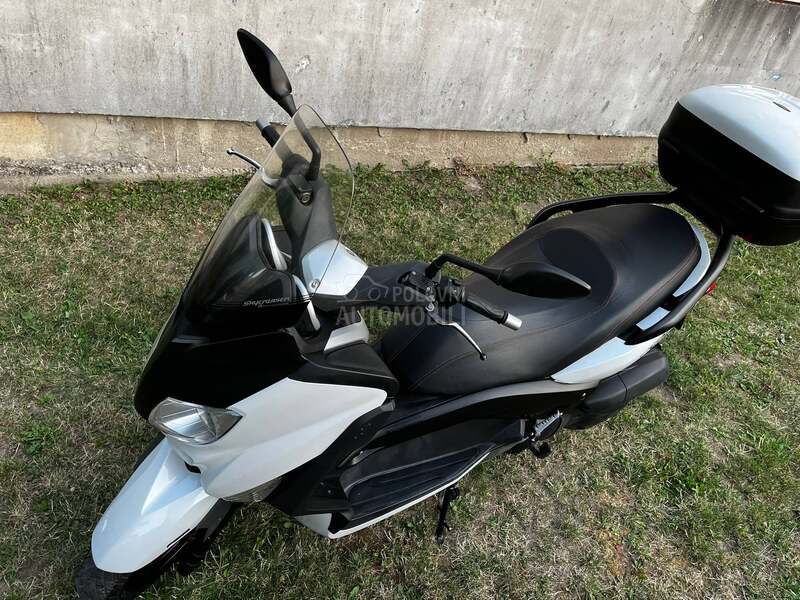 Yamaha X max 125