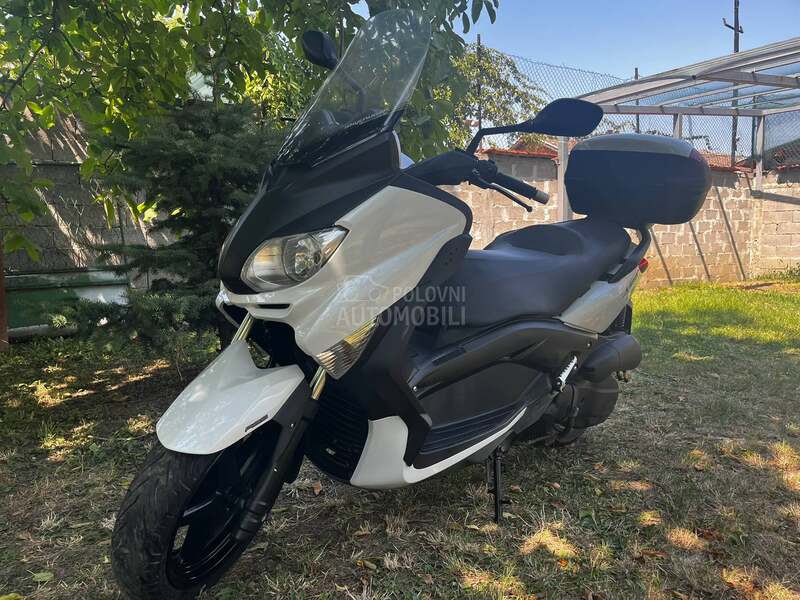 Yamaha X max 125
