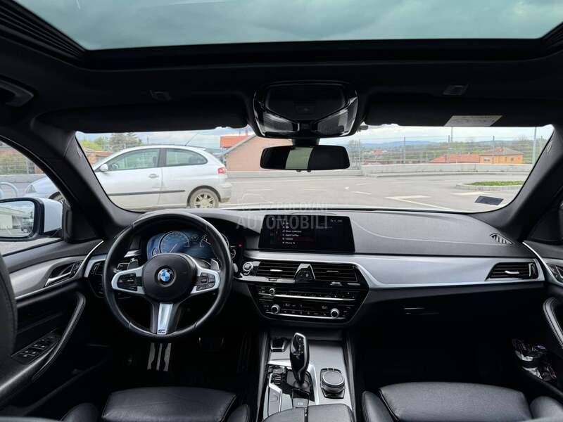 BMW 520 