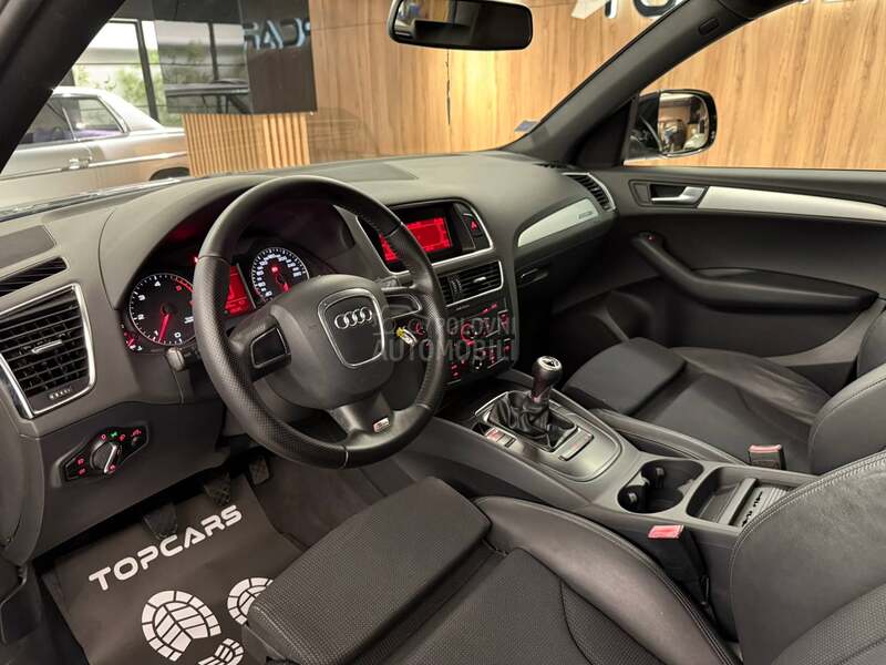 Audi Q5 QUATTRO S LINE