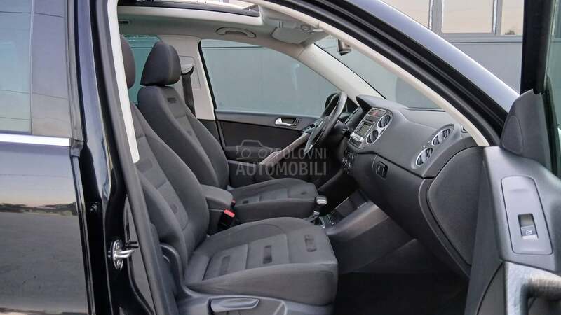 Volkswagen Tiguan 2.0TDI DSG 4X4 PAN0