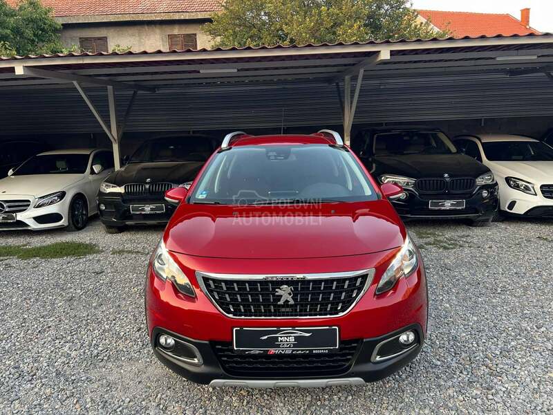 Peugeot 2008 1.2i/Allure/EAT6