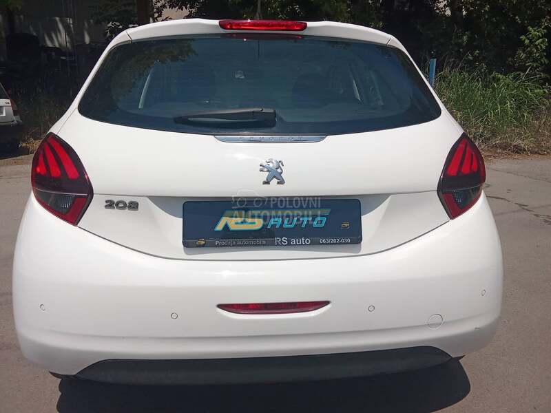 Peugeot 208 3.5.0.0.0.k.m