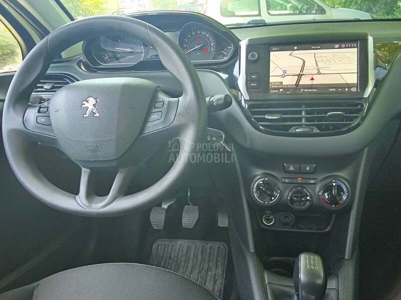 Peugeot 208 3.5.0.0.0.k.m