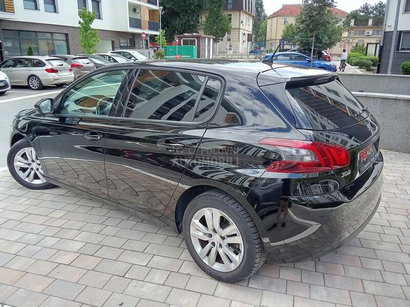 Peugeot 308 1,5hdi aut