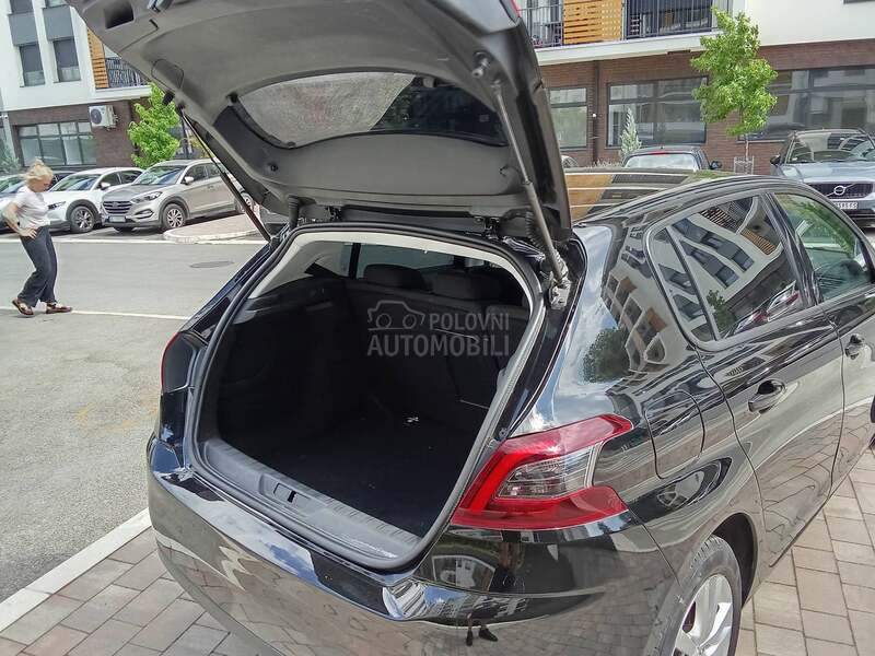 Peugeot 308 1,5hdi aut