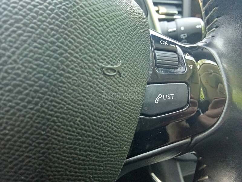 Peugeot 308 1,5hdi aut