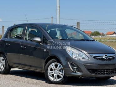 Opel Corsa D 1.2 B // N.O.V