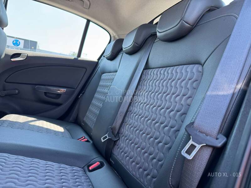 Opel Corsa D 1.2 B // N.O.V