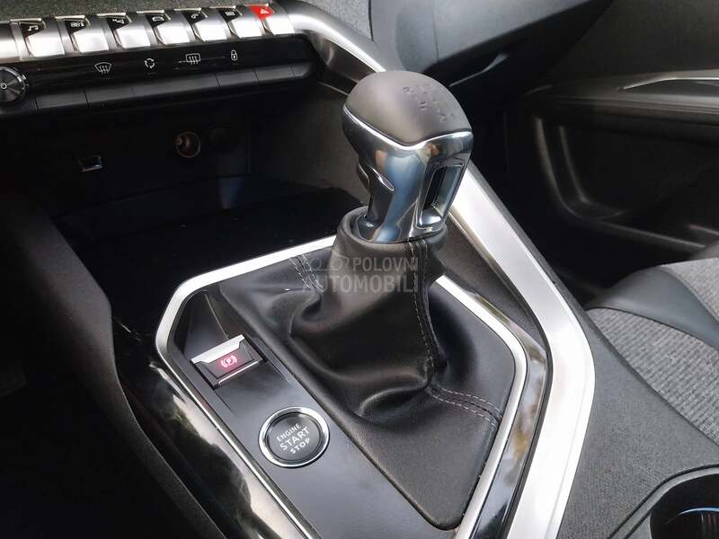 Peugeot 3008 ALLURE
