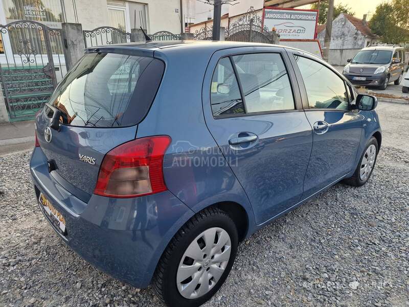 Toyota Yaris A.U.T.O.M.A.T.I.K.