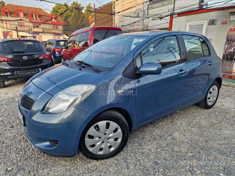 Toyota Yaris A.U.T.O.M.A.T.I.K.