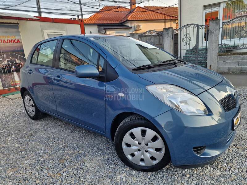 Toyota Yaris A.U.T.O.M.A.T.I.K.