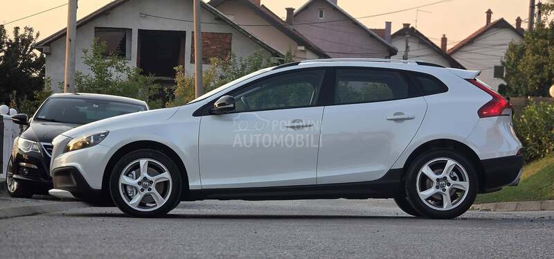 Volvo V40 2.0 Cross, 4WD,T4,CH