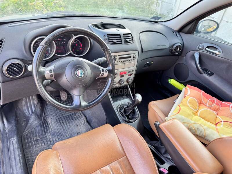 Alfa Romeo 147 1.6 Twin Spark