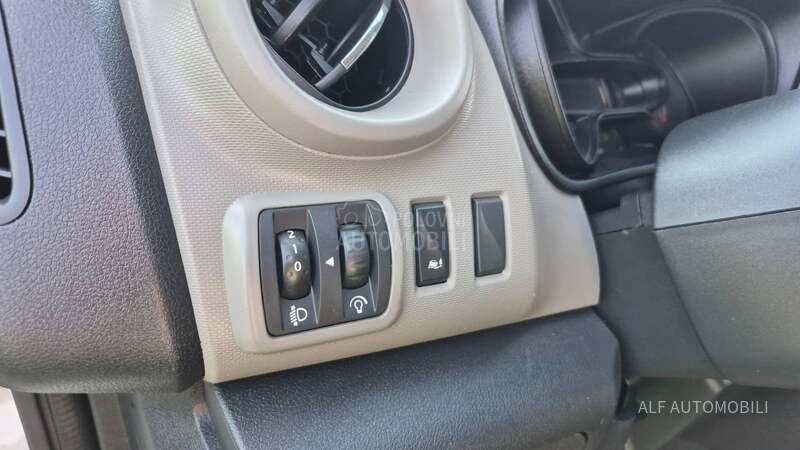 Renault Trafic 1.6 DCI NEMAČKA
