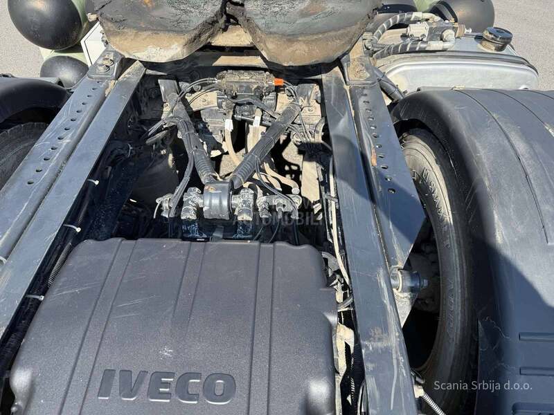 Iveco AS440ST/P