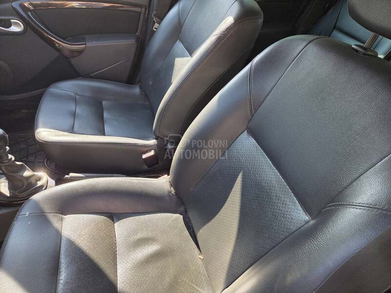 Dacia Duster 4wd