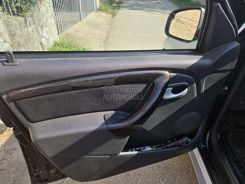 Dacia Duster 4wd