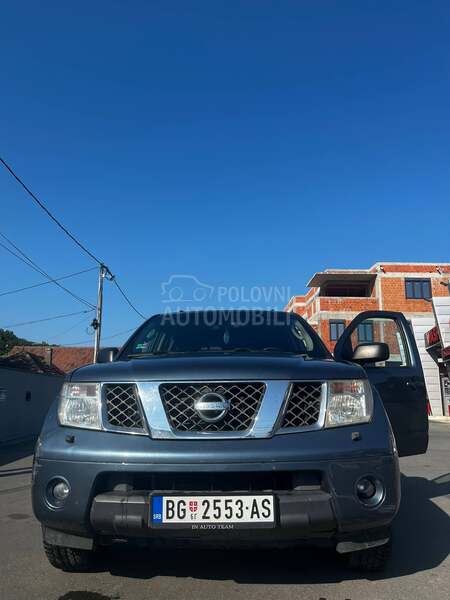 Nissan Pathfinder 