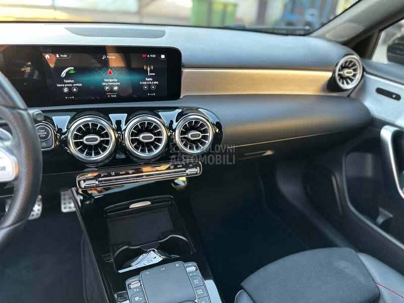Mercedes Benz A 180 d Busines