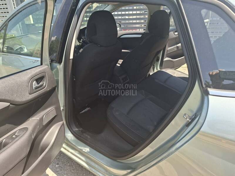 Citroen C4 1.6hdi 2012. god. -  kompletan auto u delovima