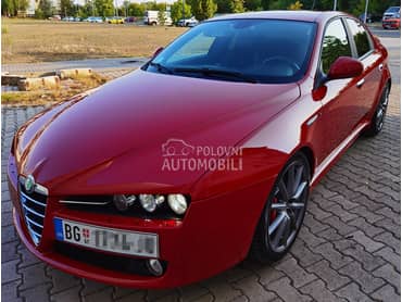 Alfa Romeo 159 KAPARISAN TBi TI