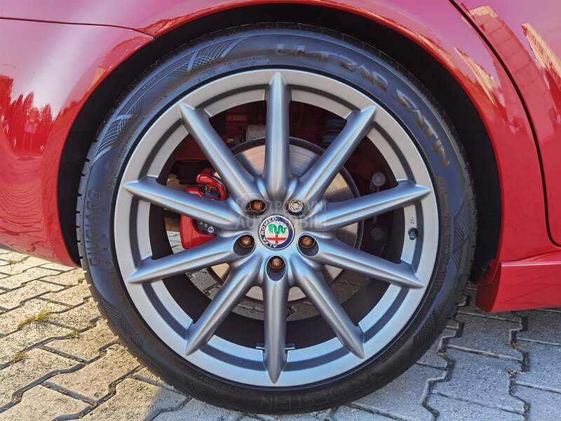Alfa Romeo 159 TBi TI