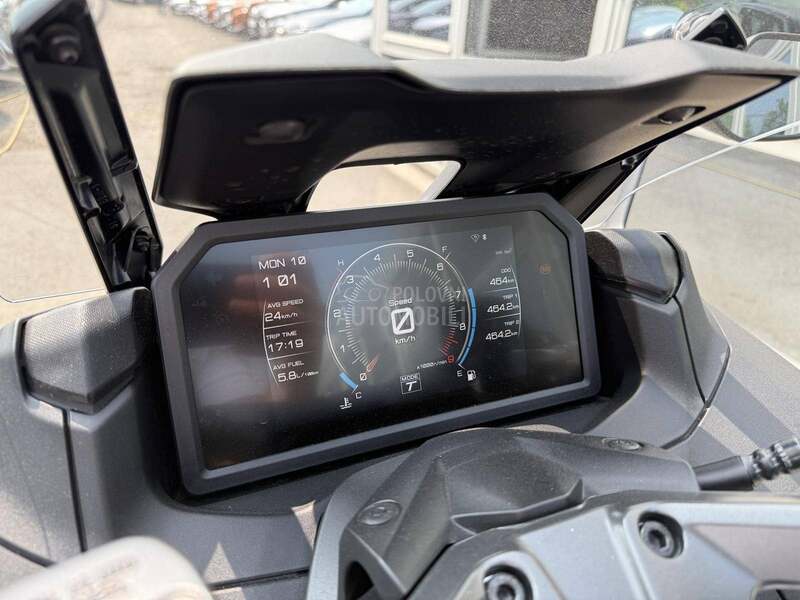Yamaha T MAX