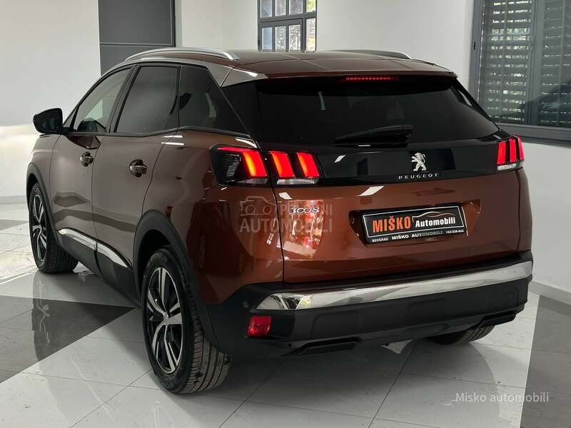 Peugeot 3008 1.6 HDI Allure Led