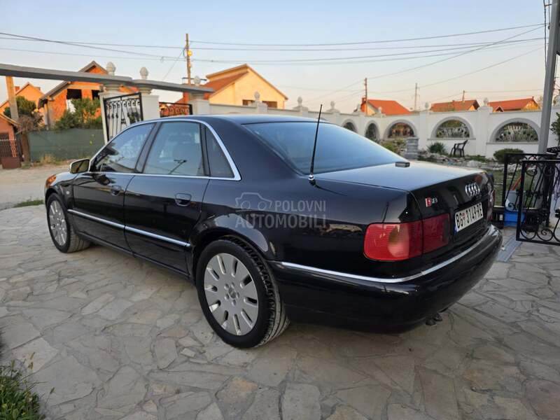 Audi A8 2.0 TDI 4X4