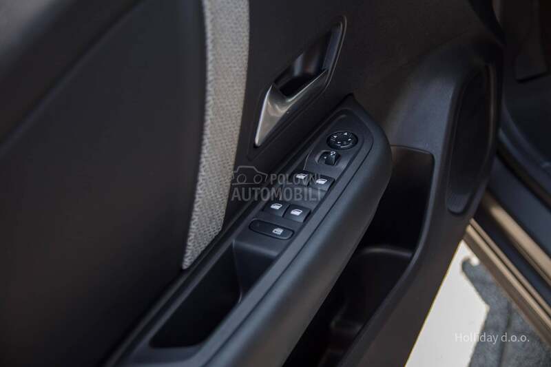 Citroen C4 1.2 PureTech Headup