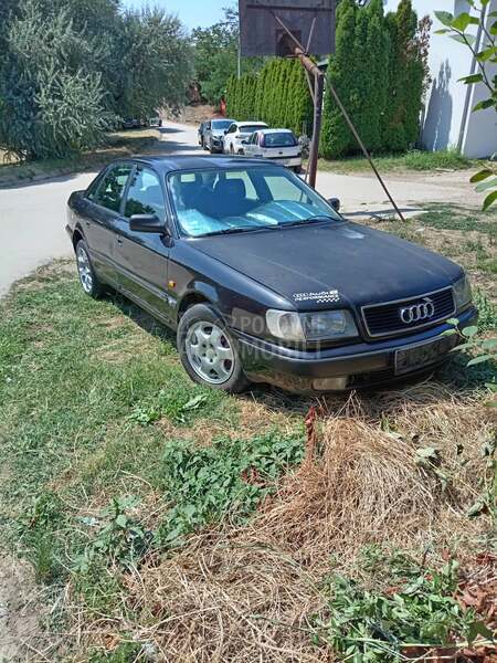 Audi 100 2.0E