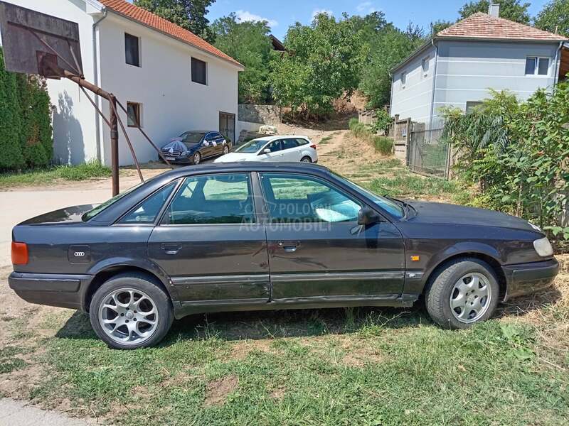 Audi 100 2.0E