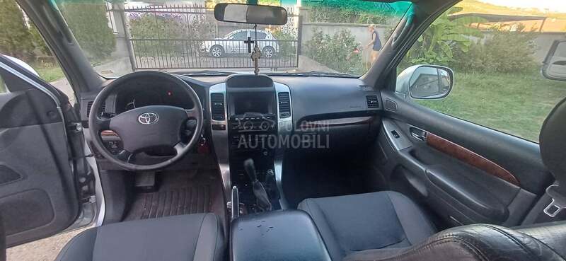 Toyota Land Cruiser 3.0.. d4d