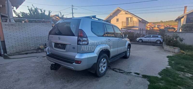 Toyota Land Cruiser 3.0.. d4d