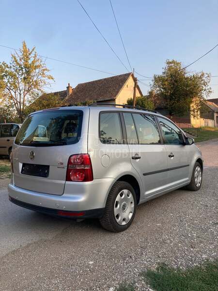 Volkswagen Touran 1.4