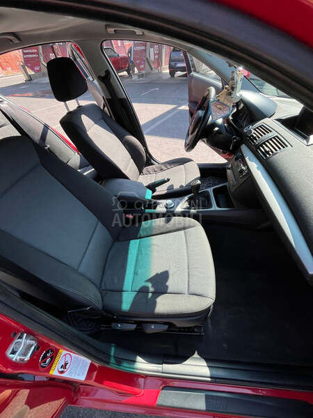 BMW 118 2.0