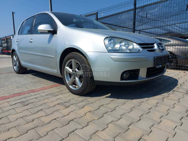 Volkswagen Golf 5 TSI