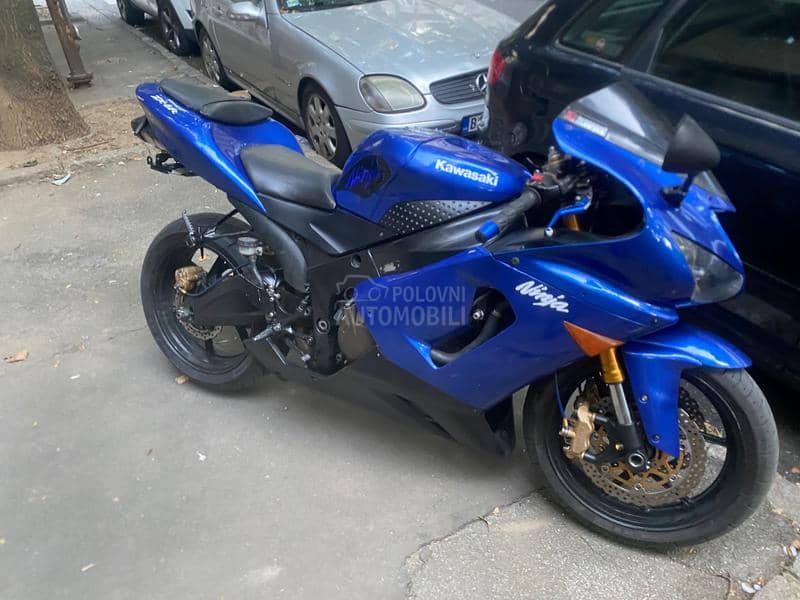 Kawasaki zx6r