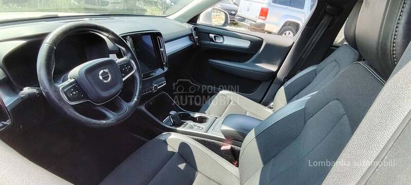 Volvo XC40 2.0 D3