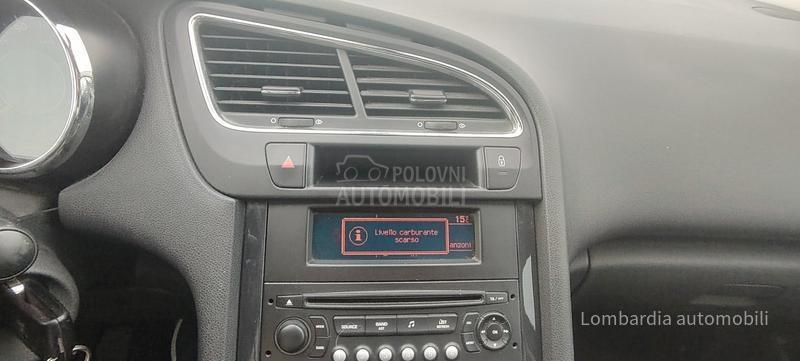 Peugeot 5008 1.6 HDI