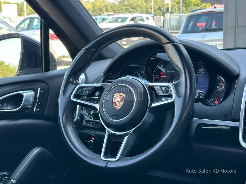 Porsche Cayenne 3.0 Tdi