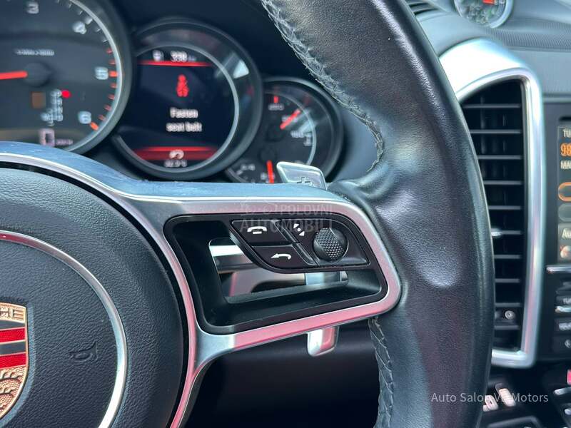 Porsche Cayenne 3.0 Tdi