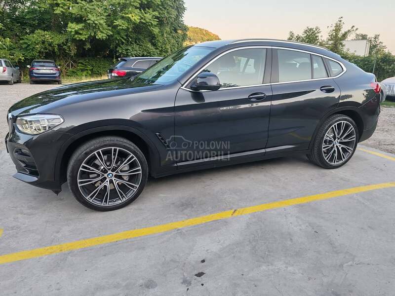 BMW X4 3.0 d  xdrive hybrid