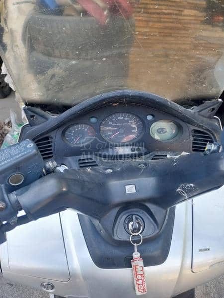 Honda Silver Wing 600